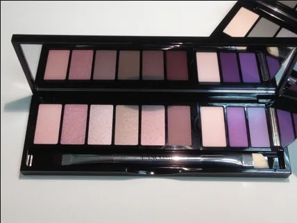 Pigment & Couleur — Pour remplir le contenant, il faut un contenu.