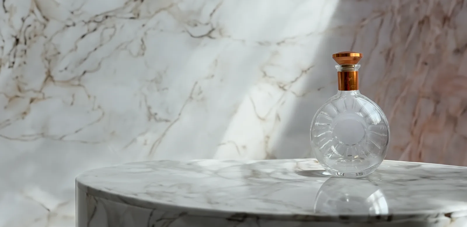 Bouteille de cognac XO, mise en scène — réalisation Maq’Exe