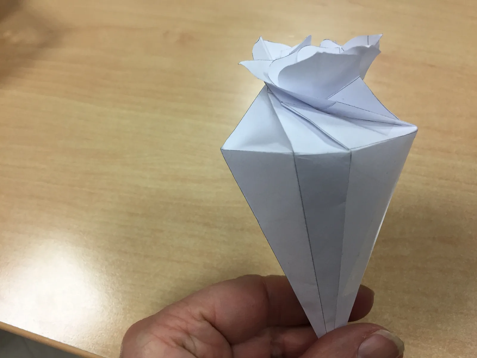 Pliage en origami — réalisation Maq’Exe